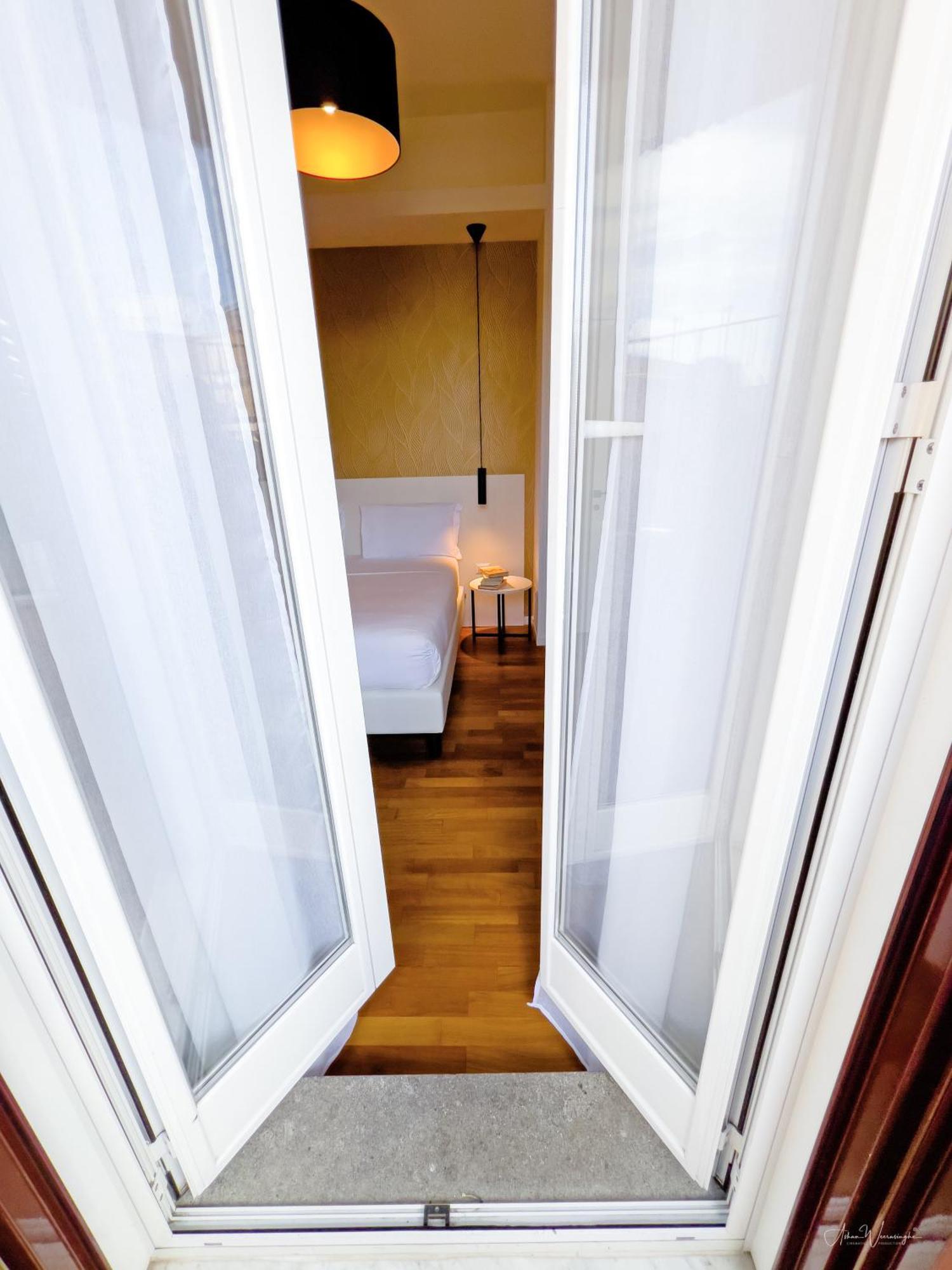 Magikrooms Topaz Rome Buitenkant foto